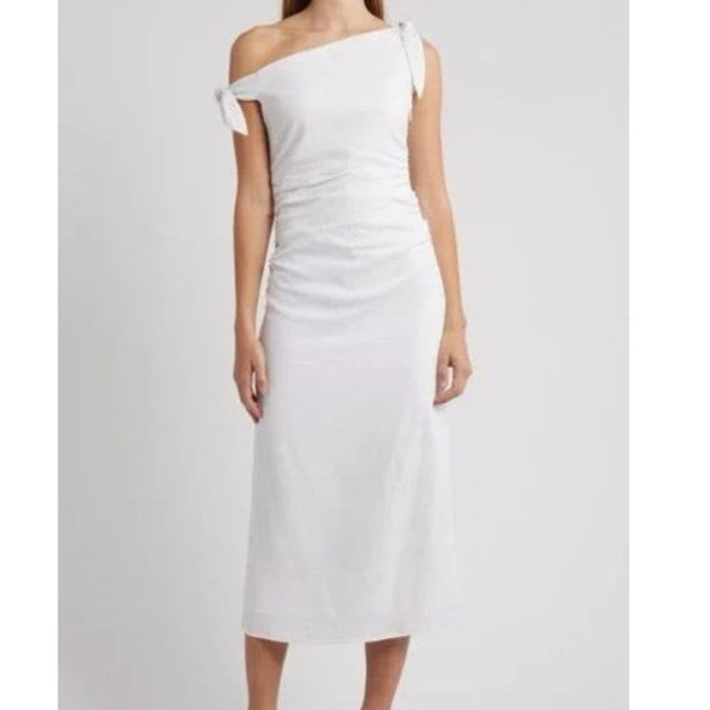Wayf Clio White One-Shoulder Midi Dress